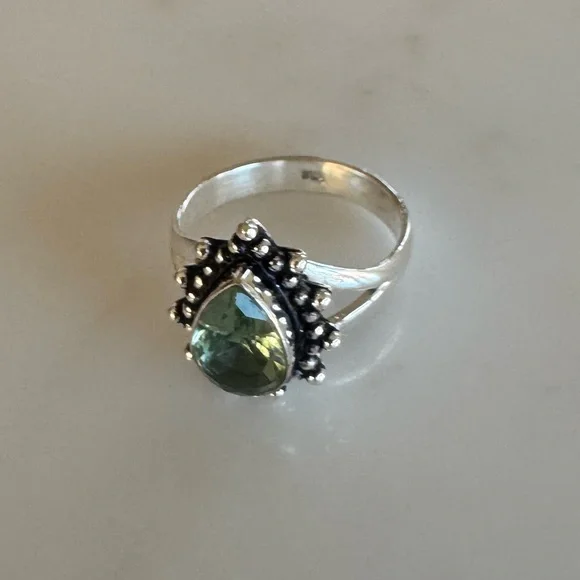 NWOT Sundance Sunlit Leaves Ring, Green Amethyst, Sterling Silver